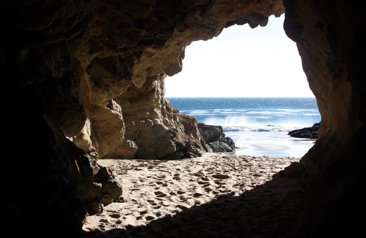 Nueve círculos, seis niños